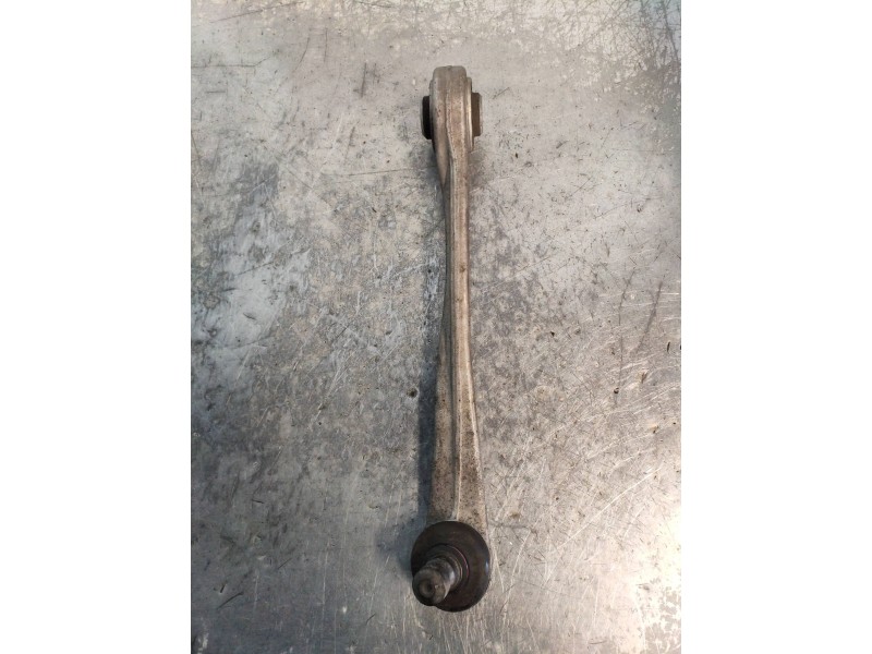 Recambio de brazo suspension inferior delantero izquierdo para audi a4 ber. (b8) básico quattro referencia OEM IAM CZWD3  