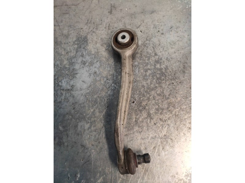 Recambio de brazo suspension inferior delantero izquierdo para audi a4 ber. (b8) básico quattro referencia OEM IAM CZWD3  
