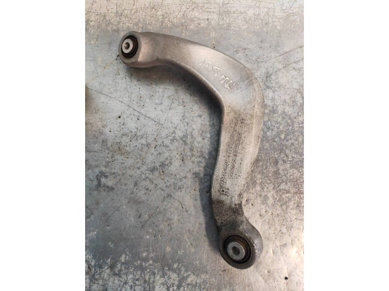 Recambio de brazo suspension superior trasero derecho para audi a4 ber. (b8) básico quattro referencia OEM IAM 8K0505324  