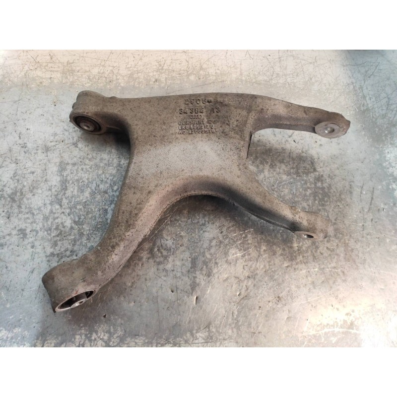 Recambio de brazo suspension inferior trasero derecho para audi a4 ber. (b8) básico quattro referencia OEM IAM 8K0505312J  
