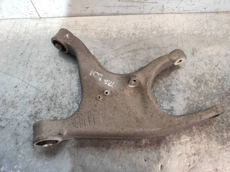 Recambio de brazo suspension inferior trasero derecho para audi a4 ber. (b8) básico quattro referencia OEM IAM 8K0505312J  