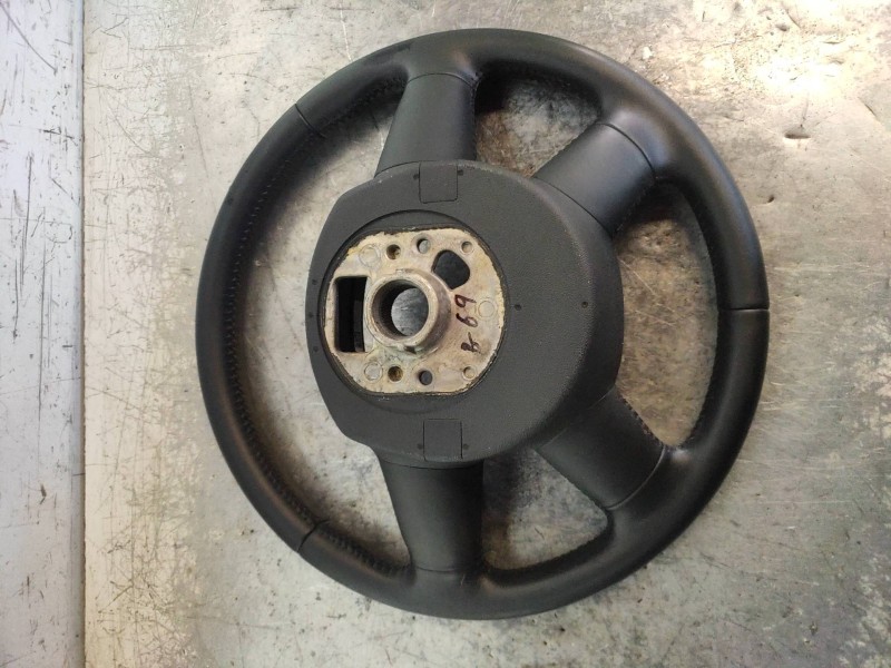 Recambio de volante para audi a4 ber. (b8) básico quattro referencia OEM IAM 62002150D  