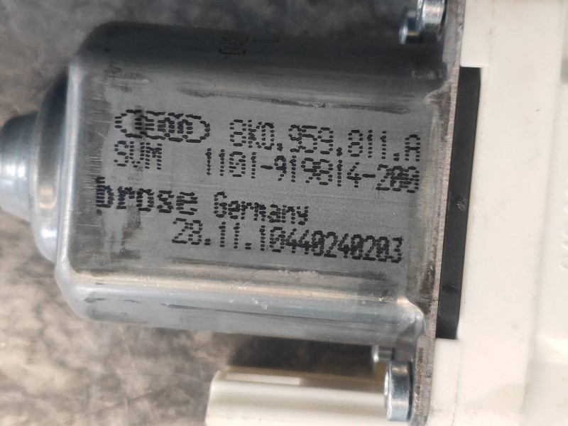 Recambio de elevalunas trasero izquierdo para audi a4 ber. (b8) básico quattro referencia OEM IAM 8K0959811A 8K0839461A 