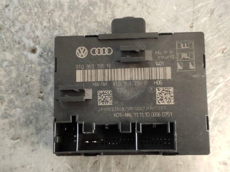 Recambio de modulo electronico para audi a4 ber. (b8) básico quattro referencia OEM IAM 8T0959795N 8T0959795B 