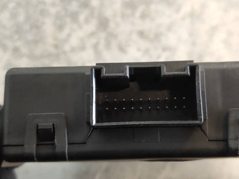 Recambio de modulo electronico para audi a4 ber. (b8) básico quattro referencia OEM IAM 8T0907468AB 8T0907468H 403221