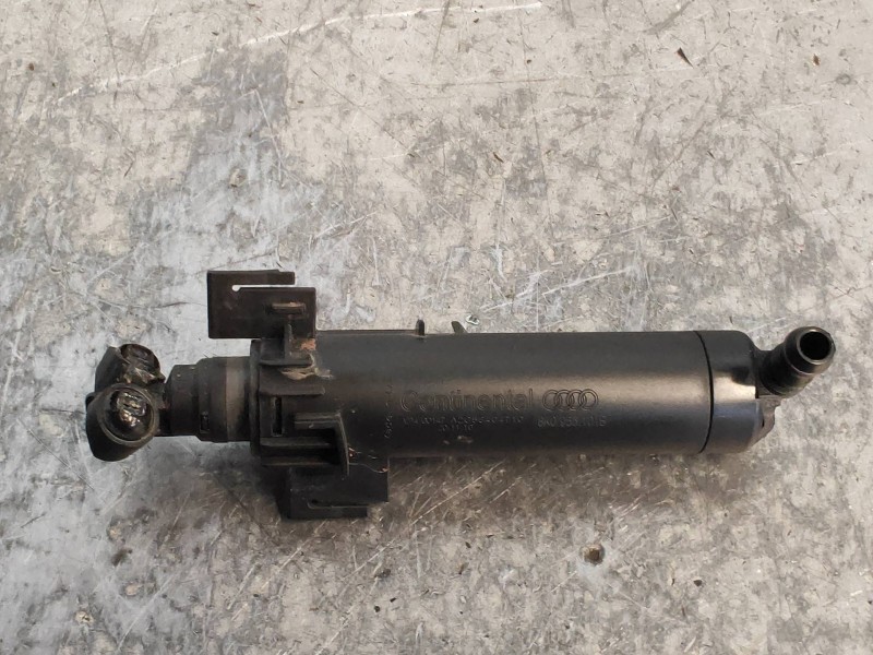 Recambio de limpia faros xenon para audi a4 ber. (b8) básico quattro referencia OEM IAM 8K0955101B A2C53404710 IZQUIERDO