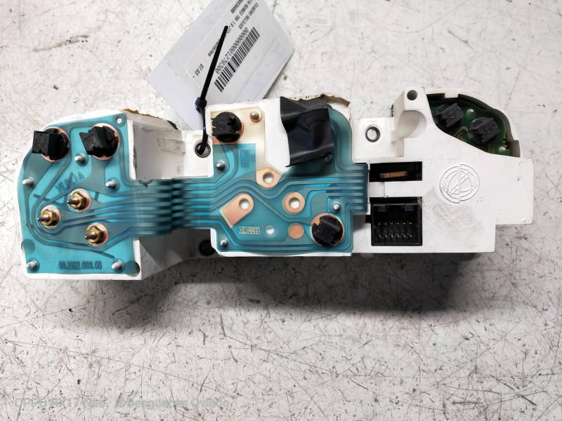 Recambio de cuadro relojes para alfa romeo 156 1.9 jtd 16v distinctive referencia OEM IAM 156034488 503400020500 