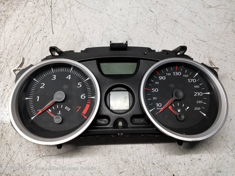 Recambio de cuadro instrumentos para renault megane ii berlina 5p 2.0 referencia OEM IAM 8200793124L 4JAC012630 