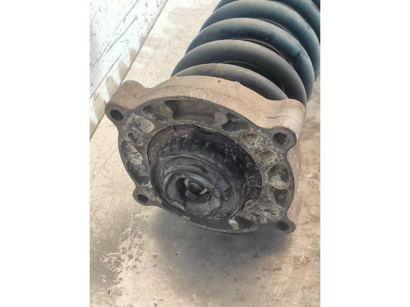 Recambio de amortiguador delantero izquierdo para volkswagen touareg (7la) tdi r5 referencia OEM IAM 7L6412021M  