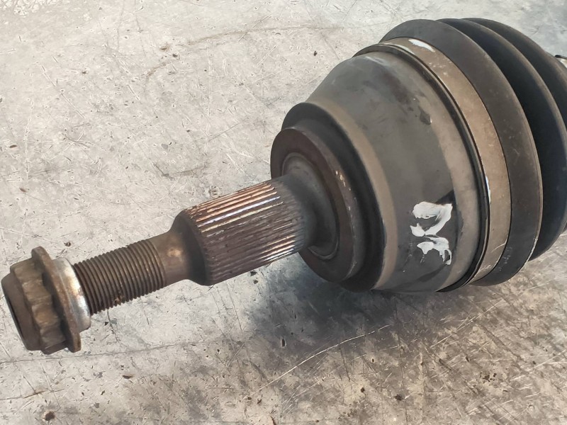 Recambio de transmision delantera derecha para volkswagen touareg (7la) tdi r5 referencia OEM IAM 7L6407271D  