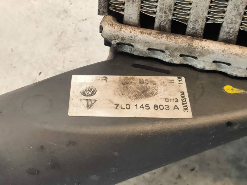 Recambio de intercooler para volkswagen touareg (7la) tdi r5 referencia OEM IAM 7L0145803A  