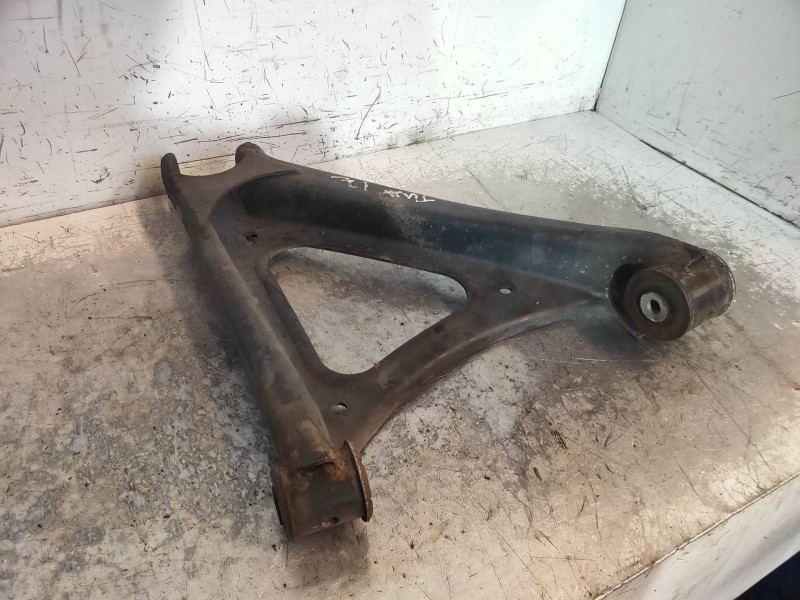 Recambio de brazo suspension inferior trasero izquierdo para volkswagen touareg (7la) tdi r5 referencia OEM IAM   