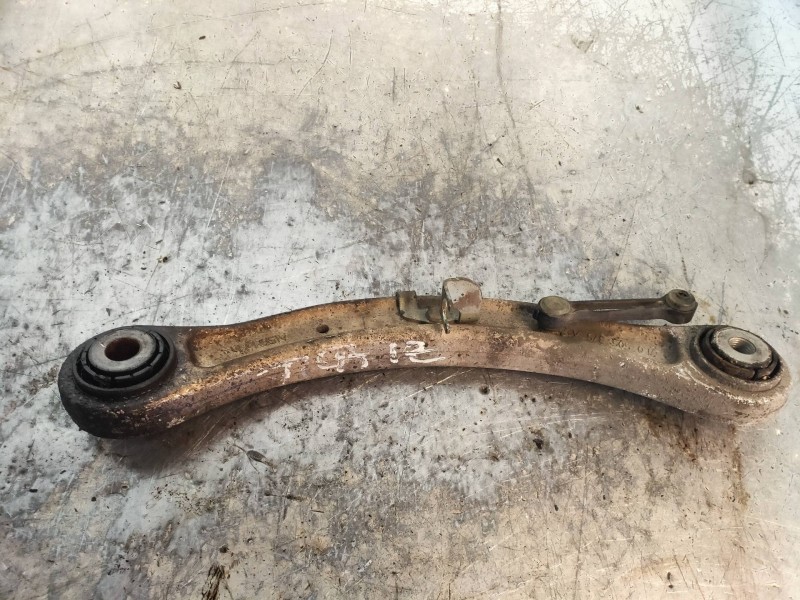 Recambio de brazo suspension superior trasero derecho para volkswagen touareg (7la) tdi r5 referencia OEM IAM 7L0505375A  