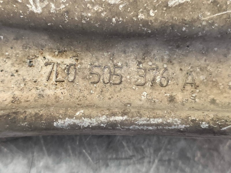 Recambio de brazo suspension superior trasero derecho para volkswagen touareg (7la) tdi r5 referencia OEM IAM 7L0505376  