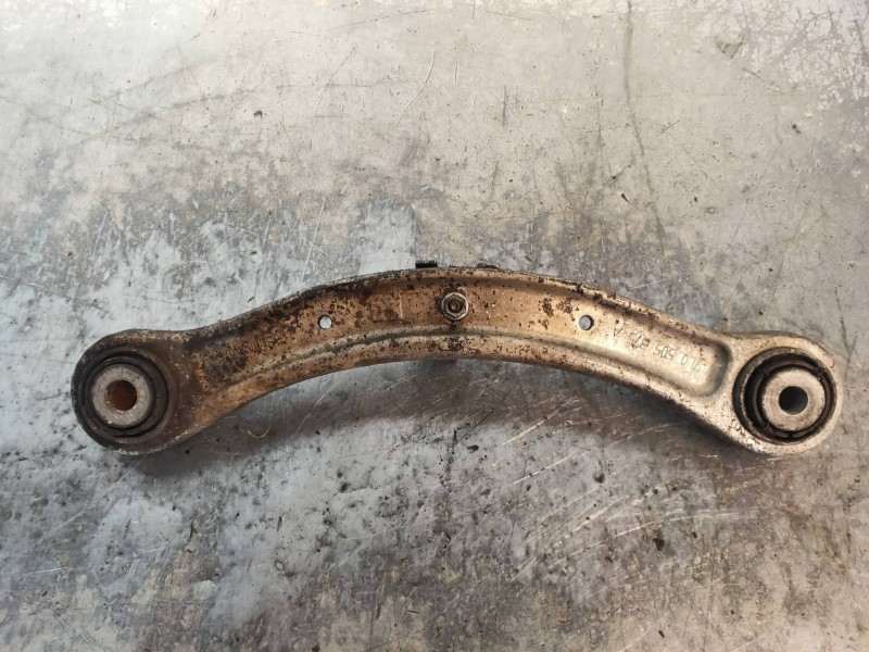 Recambio de brazo suspension superior trasero izquierdo para volkswagen touareg (7la) tdi r5 referencia OEM IAM 7L0505375A  