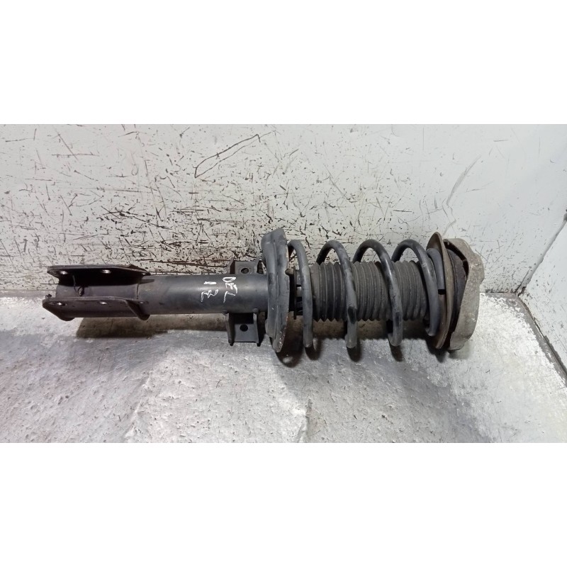 Recambio de amortiguador delantero izquierdo para mercedes clase glk (w204) glk glk 220 cdi be (204.902) referencia OEM IAM A204