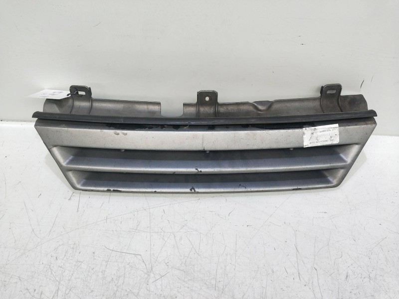 Recambio de rejilla delantera para opel omega 2.0 referencia OEM IAM   