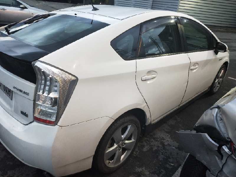 toyota prius (nhw30) del año 2010