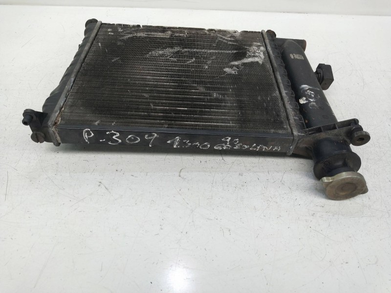 Recambio de radiador agua para peugeot 309 1.3 referencia OEM IAM   