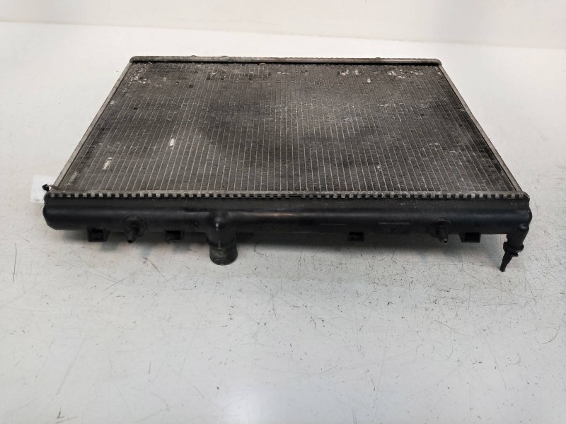 Recambio de radiador agua para peugeot 407 1.6 hdi referencia OEM IAM   