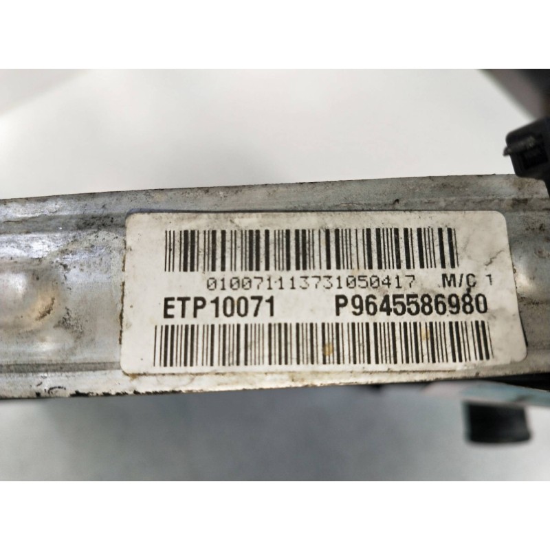 Recambio de radiador agua para peugeot 407 sw st confort pack referencia OEM IAM 9645586980  