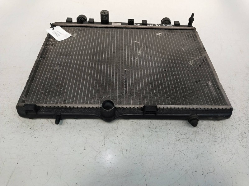 Recambio de radiador agua para peugeot 407 sr confort referencia OEM IAM 848960000  