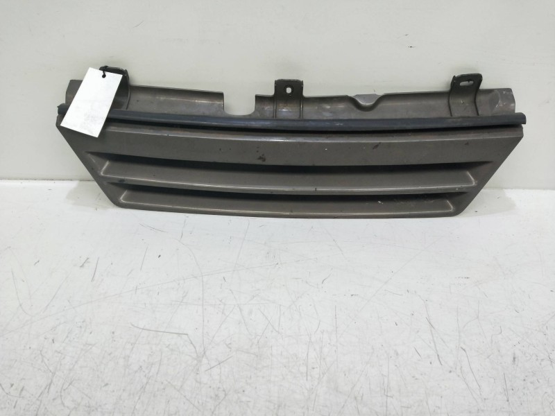 Recambio de rejilla delantera para opel omega 2.3 td referencia OEM IAM   