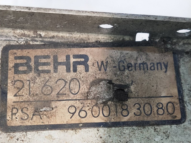 Recambio de radiador agua para peugeot 605 2.1 turbodiesel referencia OEM IAM 9600183080  