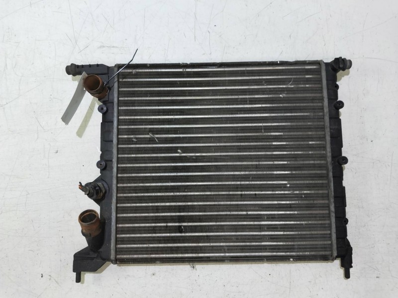 Recambio de radiador agua para renault 19 (b/c/l53) 1.4 gts referencia OEM IAM 846973E0  