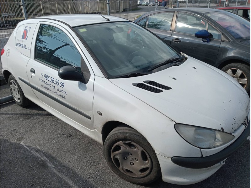 peugeot 206 berlina del año 2003