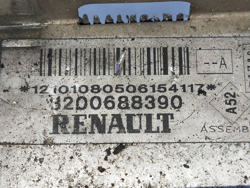 Recambio de radiador agua para renault clio grandtour dynamique referencia OEM IAM 8200688390  
