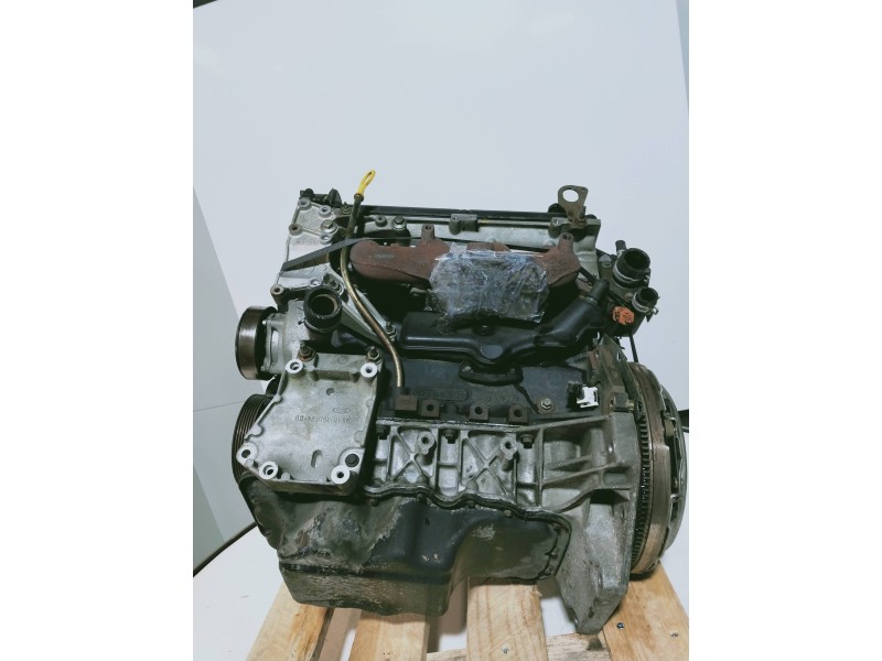 Recambio de motor completo para ford mondeo berlina (gd) clx referencia OEM IAM NGC XY44805 