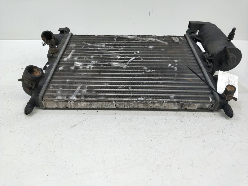 Recambio de radiador agua para renault twingo (co6) 1.3 cat referencia OEM IAM 850935Z 730633 