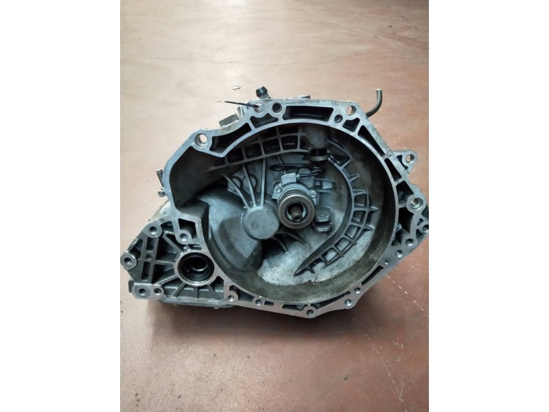 Recambio de caja cambios para opel astra h berlina 1.7 16v cdti cat (z 17 dtl / lrb) referencia OEM IAM F17W374 A17642 