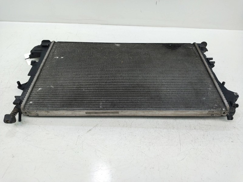 Recambio de radiador agua para saab 9-3 berlina 2.2 tid arc referencia OEM IAM 8707988F  