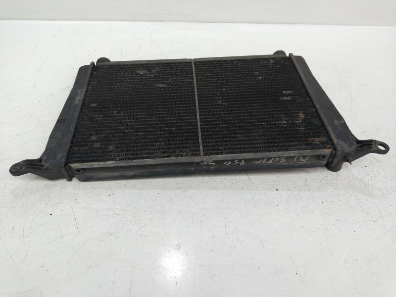 Recambio de radiador agua para seat 131 2.5 d referencia OEM IAM   