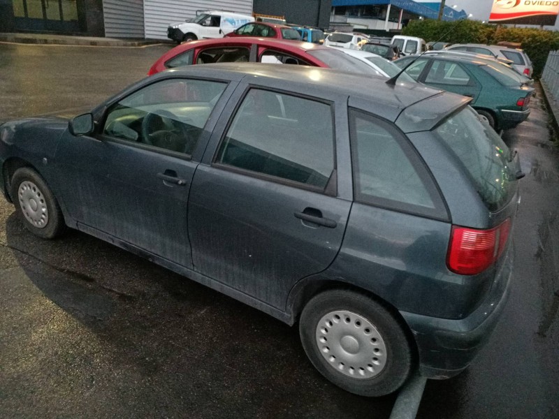 seat ibiza (6k1) del año 2001