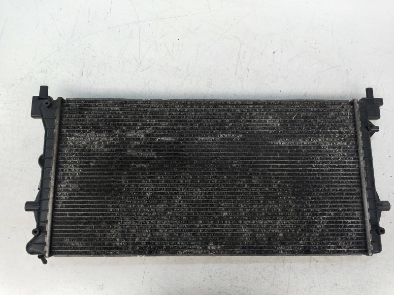 Recambio de radiador agua para seat ibiza sc (6j1) 1.9 tdi referencia OEM IAM 6R8121253A   Recambio de radiador agua para seat ibiza sc (6j1) 1.9 tdi referencia OEM IAM 6R8121253A