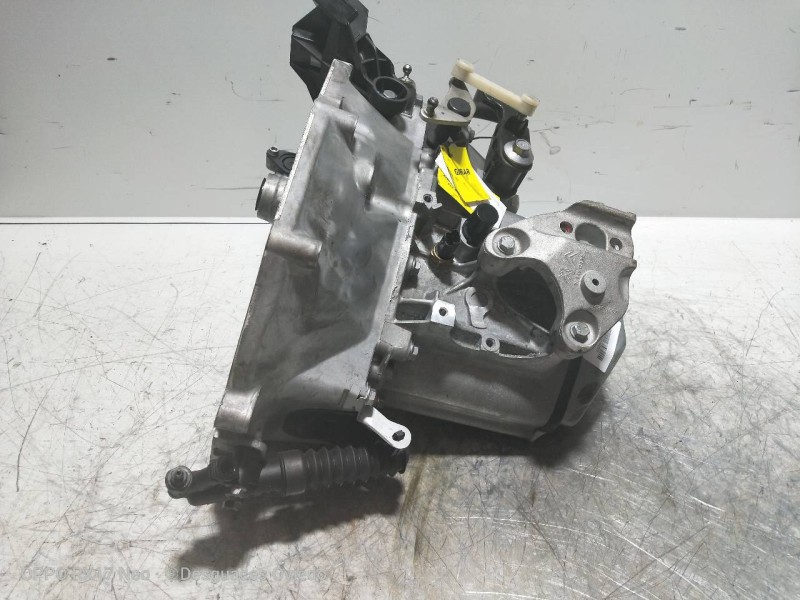 Recambio de caja cambios para peugeot 208 style referencia OEM IAM 20A701 1535419 