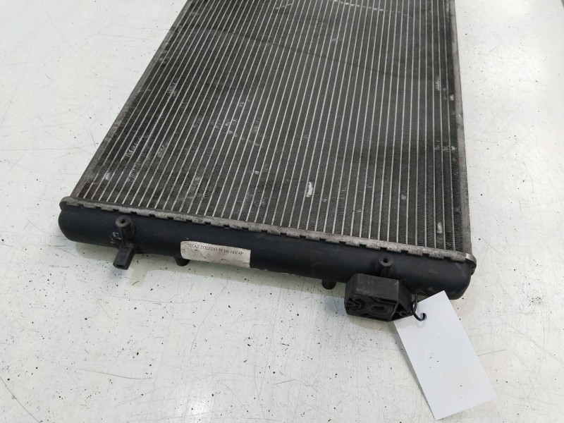 Recambio de radiador agua para seat toledo (1m2) 1.6 16v referencia OEM IAM    Recambio de radiador agua para seat toledo (1m2) 1.6 16v referencia OEM IAM