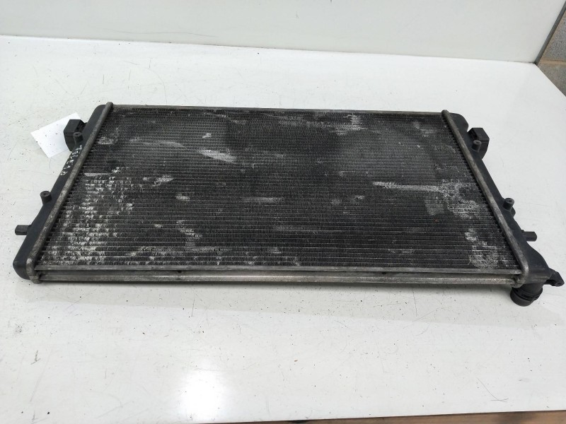 Recambio de radiador agua para seat toledo (1m2) 1.6 16v referencia OEM IAM    Recambio de radiador agua para seat toledo (1m2) 1.6 16v referencia OEM IAM