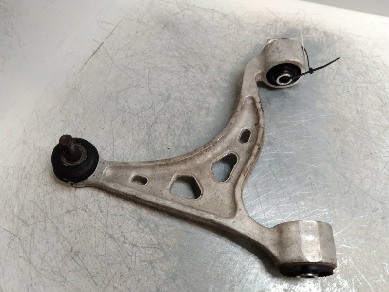 Recambio de brazo suspension inferior trasero derecho para lexus gs300 (jzs147) edition referencia OEM IAM   