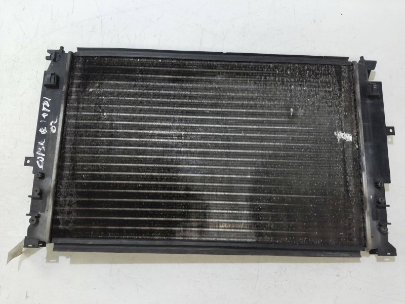 Recambio de radiador agua para skoda superb (3u4) classic referencia OEM IAM 8D0121251AT  