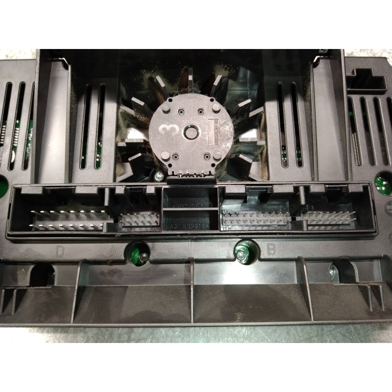 Recambio de mando calefaccion / aire acondicionado para audi a3 (8p) 2.0 tdi s line (103kw) referencia OEM IAM 8P0820043BG A2C53