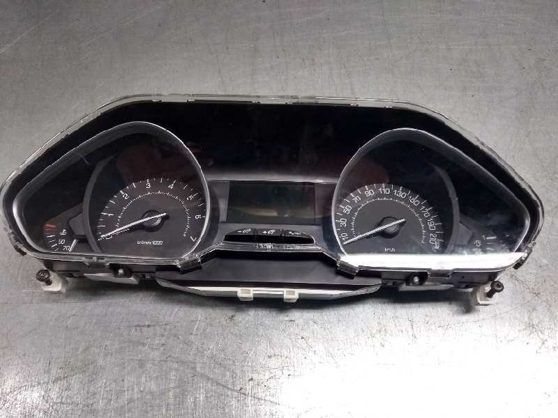 Recambio de cuadro instrumentos para peugeot 208 style referencia OEM IAM 9822621180 00 