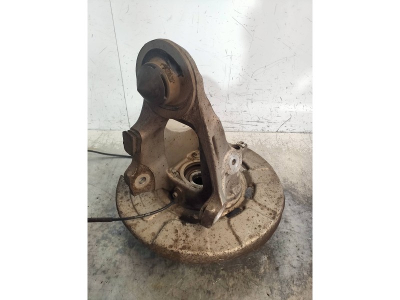 Recambio de mangueta trasera derecha para bmw x6 (e71) xdrive40d referencia OEM IAM   