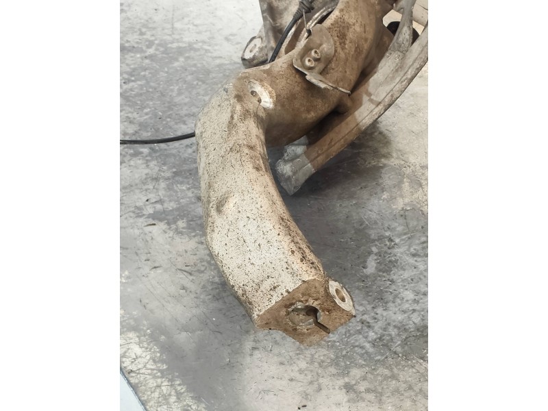 Recambio de mangueta delantera derecha para bmw x6 (e71) xdrive40d referencia OEM IAM   