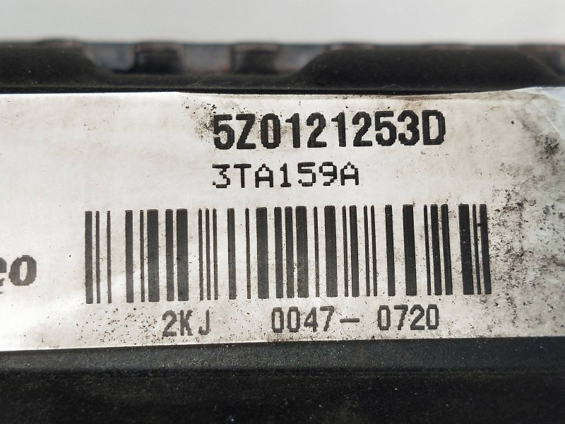 Recambio de radiador agua para volkswagen fox (5z1) básico referencia OEM IAM 5Z0121253D 2KJ00470720 