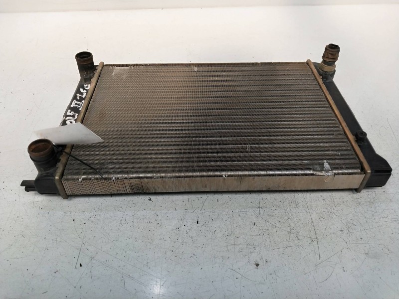 Recambio de radiador agua para volkswagen golf ii (191/193) 1.6 referencia OEM IAM 651811  
