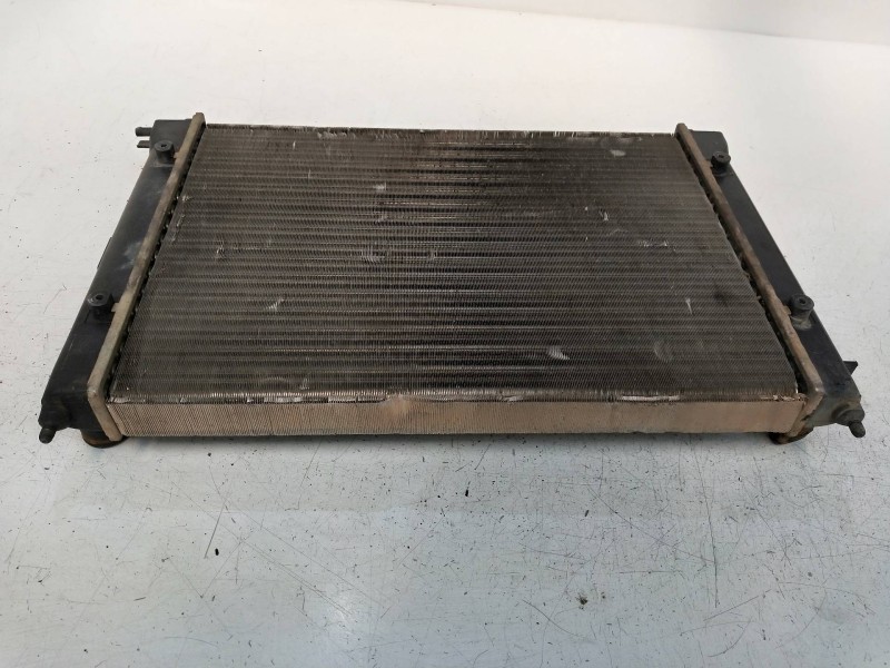 Recambio de radiador agua para volkswagen golf ii (191/193) 1.6 referencia OEM IAM 651811  